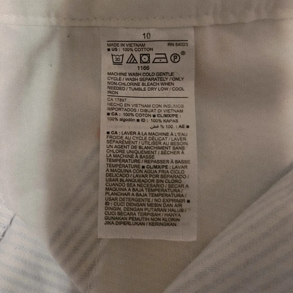 Old Navy Pin-Striped Floral Shorts - Picture 4 of 4